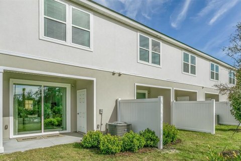 Townhouse in Saint Augustine, Florida 2 bedrooms, 103.03 sq.m. № 1908343 - photo 24