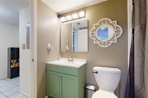 Condo in Clearwater, Florida, 1 bedroom  № 2429041 - photo 17