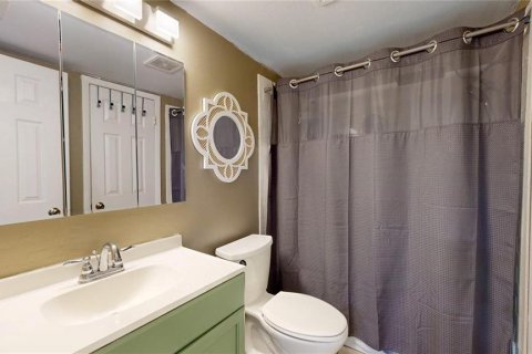 Condo in Clearwater, Florida, 1 bedroom  № 2429041 - photo 18