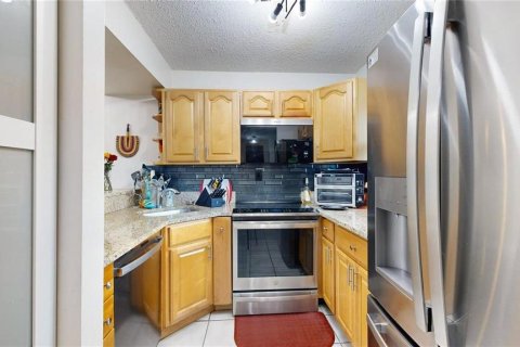 Condo in Clearwater, Florida, 1 bedroom  № 2429041 - photo 13