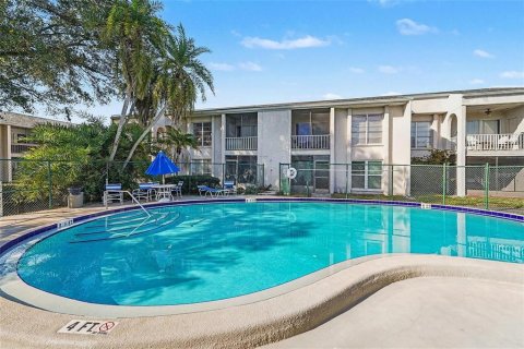 Condo in Clearwater, Florida, 1 bedroom  № 2429041 - photo 22