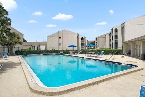 Condo in Clearwater, Florida, 1 bedroom  № 2429041 - photo 24