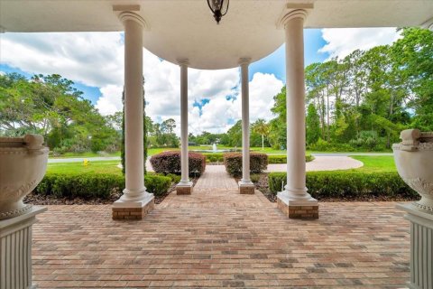 Casa en venta en Weeki Wachee, Florida, 3 dormitorios, 346.71 m2 № 1805376 - foto 5