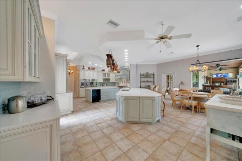 Casa en venta en Weeki Wachee, Florida, 3 dormitorios, 346.71 m2 № 1805376 - foto 22
