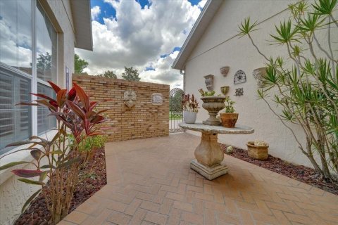 Casa en venta en Weeki Wachee, Florida, 3 dormitorios, 346.71 m2 № 1805376 - foto 25