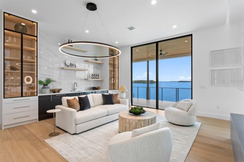 Villa ou maison à vendre à Tierra Verde, Floride: 6 chambres, 707.82 m2 № 2317353 - photo 8