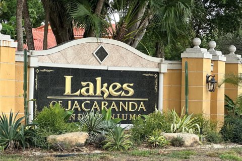Copropriété à louer à Plantation, Floride: 3 chambres, 101.26 m2 № 1182665 - photo 1