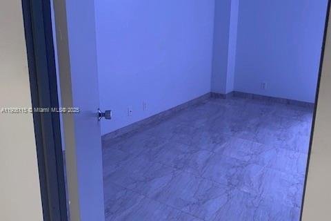 Condo in Aventura, Florida, 1 bedroom  № 1956696 - photo 16