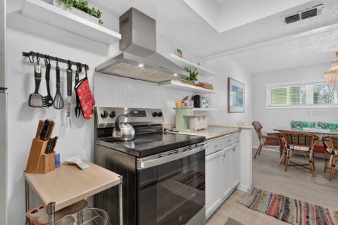 Condo in Saint Augustine, Florida, 2 bedrooms  № 2215699 - photo 24