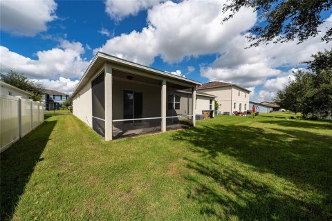 Villa ou maison à louer à Kissimmee, Floride: 4 chambres, 195.65 m2 № 2383946 - photo 27