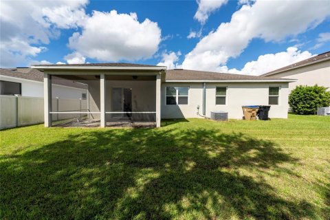 Villa ou maison à louer à Kissimmee, Floride: 4 chambres, 195.65 m2 № 2383946 - photo 25