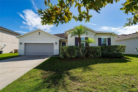 Villa ou maison à Kissimmee, Floride 4 chambres, 195.65 m2 № 2383946