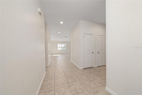 Villa ou maison à louer à Kissimmee, Floride: 4 chambres, 195.65 m2 № 2383946 - photo 10