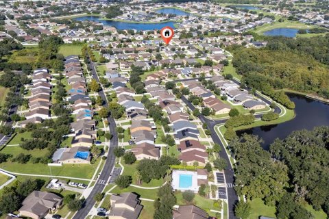 Villa ou maison à louer à Kissimmee, Floride: 4 chambres, 195.65 m2 № 2383946 - photo 30