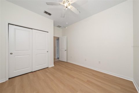 Villa ou maison à louer à Kissimmee, Floride: 4 chambres, 195.65 m2 № 2383946 - photo 15