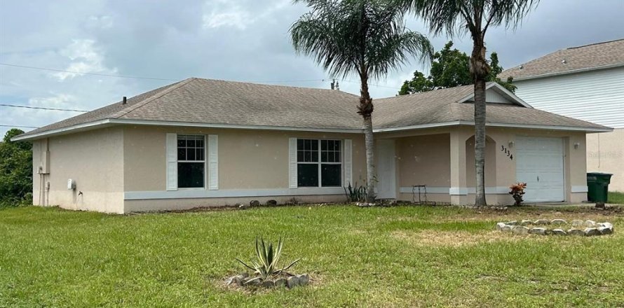 Villa ou maison à Deltona, Floride 3 chambres, 113.71 m2 № 1900938