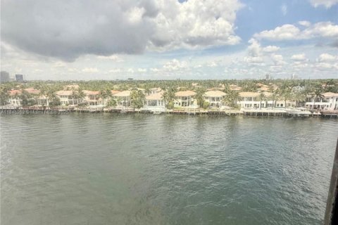 Copropriété à vendre à Hollywood, Floride: 2 chambres, 113.15 m2 № 1842744 - photo 20