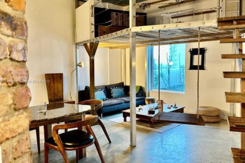 Купить кондоминиум в Майами, Флорида 1 спальня, 62.34м2, № 1929094 - фото 10