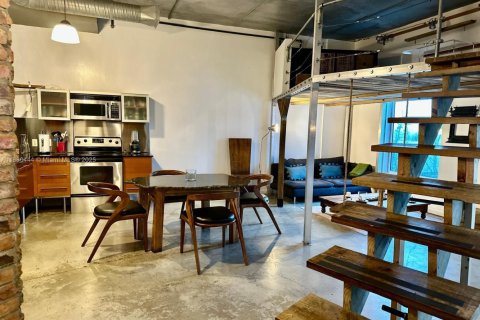 Купить кондоминиум в Майами, Флорида 1 спальня, 62.34м2, № 1929094 - фото 7