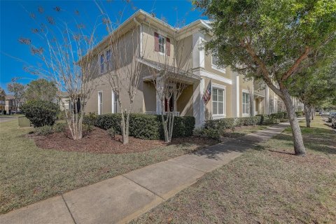 Townhouse in Saint Cloud, Florida 4 bedrooms, 193.7 sq.m. № 1089595 - photo 1