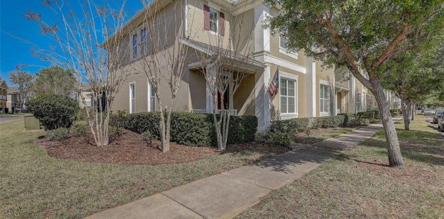 Townhouse in Saint Cloud, Florida 4 bedrooms, 193.7 sq.m. № 1089595