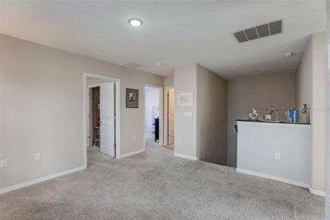 Townhouse in Saint Cloud, Florida 4 bedrooms, 193.7 sq.m. № 1089595 - photo 22