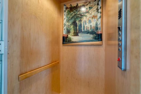 Купить виллу или дом в Энглвуд, Флорида 7 комнат, 280.75м2, № 1914319 - фото 26