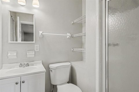 House in Ocala, Florida 3 bedrooms, 118.54 sq.m. № 2204120 - photo 10