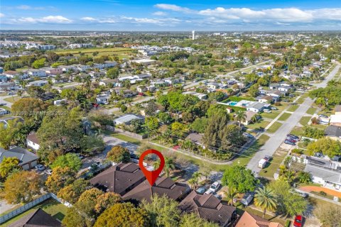 Casa en venta en Homestead, Florida, 3 dormitorios, 145.95 m2 № 2045342 - foto 30