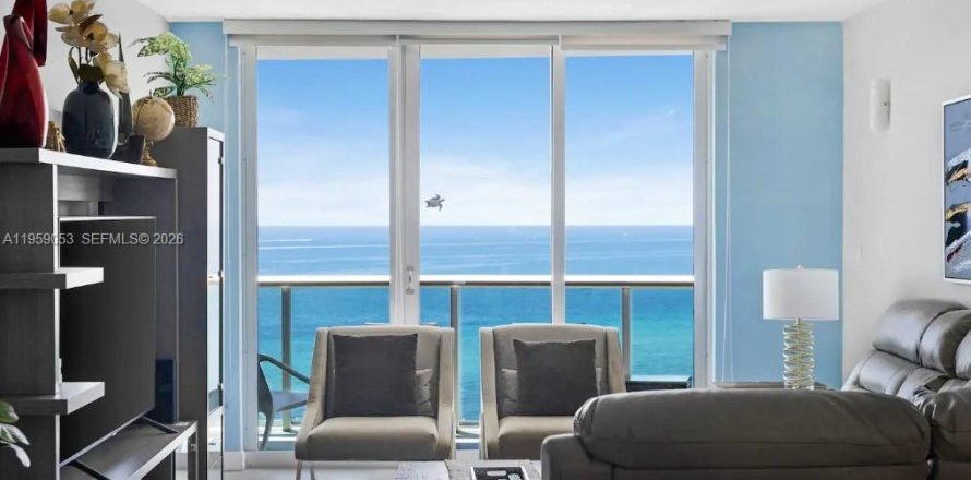 Condo à Hollywood, Floride, 2 chambres  № 2017835