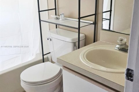 Купить таунхаус в Мирамар, Флорида 3 спальни, 139.17м2, № 2006462 - фото 10