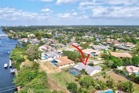 Casa en alquiler en Plantation, Florida, 4 dormitorios, 227.15 m2 № 2076208 - foto 6