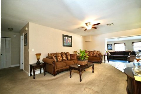 Casa en venta en Lakeland, Florida, 3 dormitorios, 130.43 m2 № 1592501 - foto 5