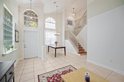 House in Pembroke Pines, Florida 4 bedrooms, 204.76 sq.m. № 1820184 - photo 11