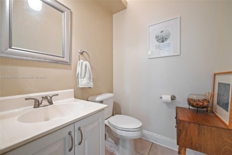 House in Pembroke Pines, Florida 4 bedrooms, 204.76 sq.m. № 1820184 - photo 30