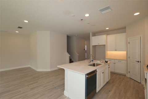 Villa ou maison à vendre à Zellwood, Floride: 4 chambres, 247.03 m2 № 2403393 - photo 3