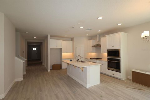 Villa ou maison à vendre à Zellwood, Floride: 4 chambres, 247.03 m2 № 2403393 - photo 4