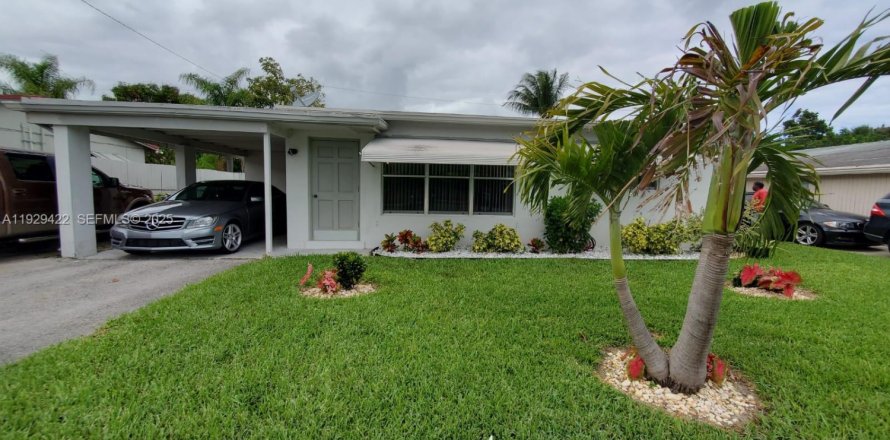 Casa en Pompano Beach, Florida 3 dormitorios, 66.89 m2 № 1989178