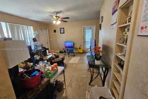 Купить виллу или дом в Помпано-Бич, Флорида 3 спальни, 66.89м2, № 1989178 - фото 10