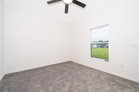 House in Kissimmee, Florida 4 bedrooms, 178.93 sq.m. № 2315294 - photo 28