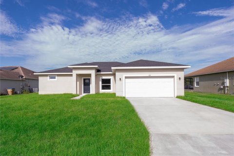 House in Kissimmee, Florida 4 bedrooms, 178.93 sq.m. № 2315294 - photo 2