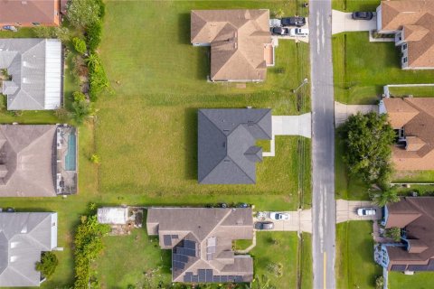 House in Kissimmee, Florida 4 bedrooms, 178.93 sq.m. № 2315294 - photo 7