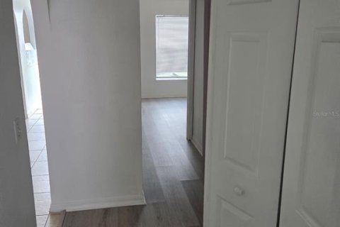 Villa ou maison à louer à Poinciana, Floride: 3 chambres, 134.89 m2 № 2383804 - photo 19