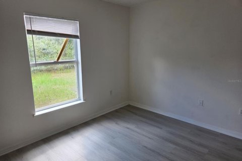 Villa ou maison à louer à Poinciana, Floride: 3 chambres, 134.89 m2 № 2383804 - photo 2