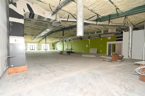 Propiedad comercial en venta en Umatilla, Florida, 2427.54 m2 № 1732407 - foto 26
