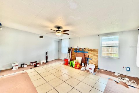 House in Gulfport, Florida 3 bedrooms, 99.41 sq.m. № 1894835 - photo 4