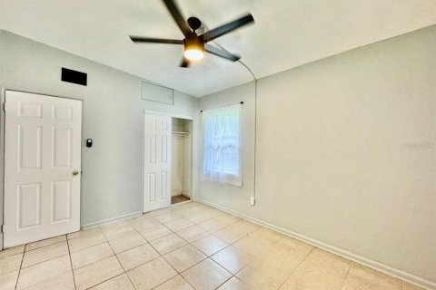 House in Gulfport, Florida 3 bedrooms, 99.41 sq.m. № 1894835 - photo 23