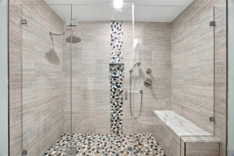 Casa en venta en Saint Petersburg, Florida, 3 dormitorios, 182.37 m2 № 2384054 - foto 28