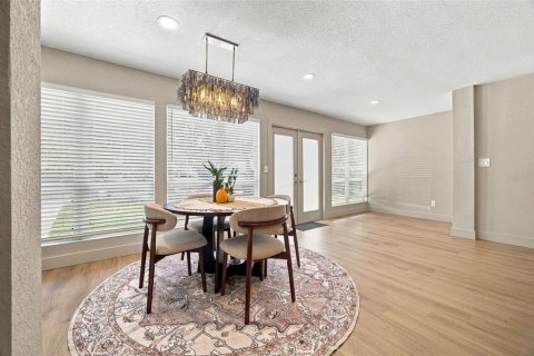 Casa en venta en Saint Petersburg, Florida, 3 dormitorios, 182.37 m2 № 2384054 - foto 21