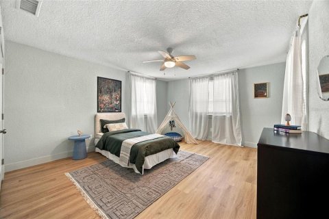 Casa en venta en Saint Petersburg, Florida, 3 dormitorios, 182.37 m2 № 2384054 - foto 30